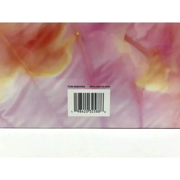 Brand New Taylor Swift The Eras Tour Official Book Target Exclusive Sealed - Picture 6 of 7